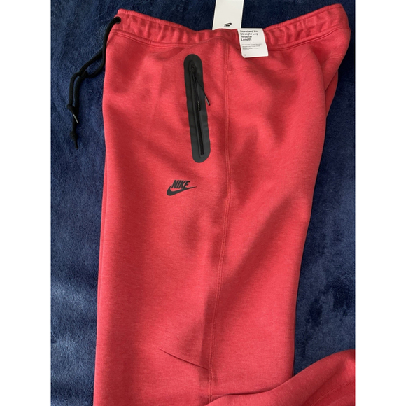 Nike Sportswear Tech Fleece Open Hem Sweatpants Mens Large Tall Red FB8012-672 - Picture 9 of 9
